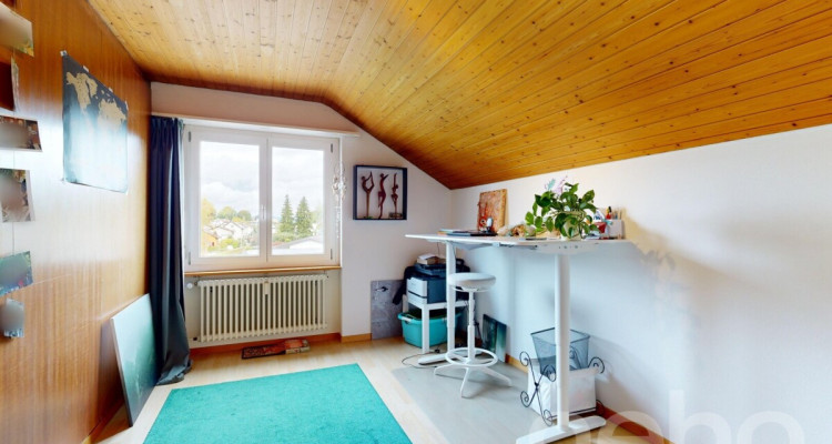 Preiswerte Dachwohnung an ruhiger Lage image 8