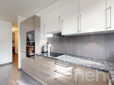 Très bel appartement lumineux et traversant avec grand balcon ! image 4