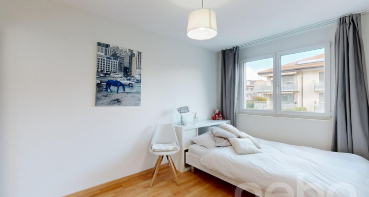 Très bel appartement lumineux et traversant avec grand balcon ! image 9