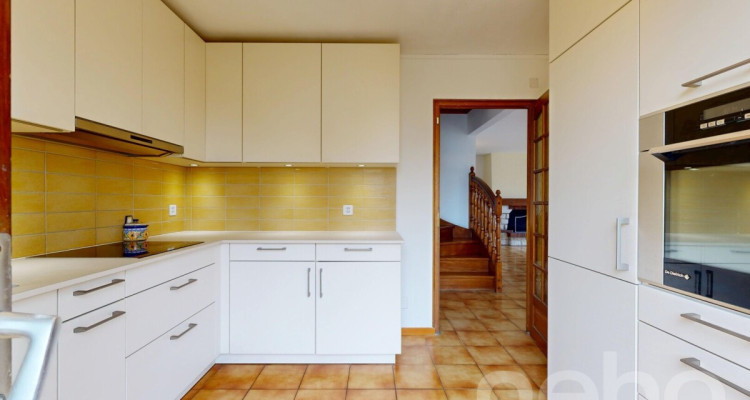 Belle maison jumelée avec grand jardin image 7