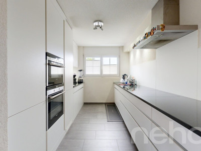 Modernes Doppeleinfamilienhaus an ruhiger Lage image 5