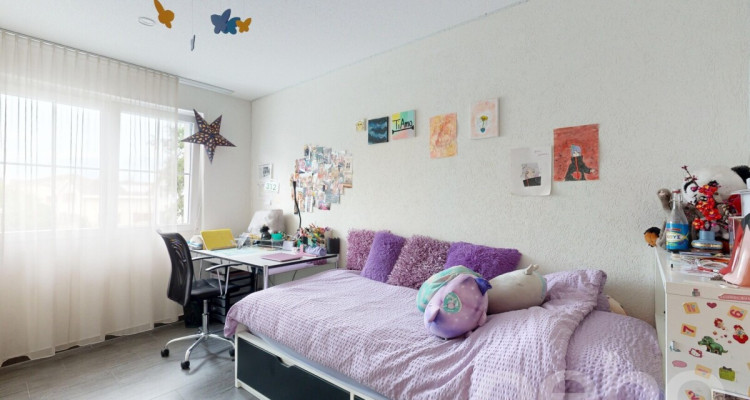 Modernes Doppeleinfamilienhaus an ruhiger Lage image 9