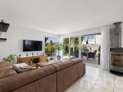 Traumhaftes Familienhaus mit Garten, Pool und zentraler Lage image 5