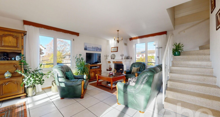 Lumineux duplex à deux pas du centre de Morges image 3