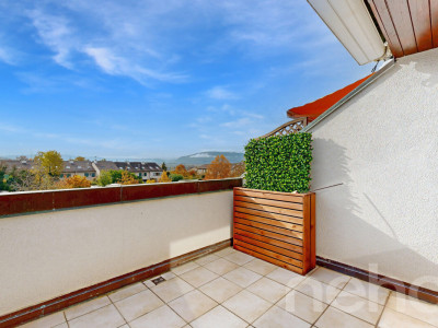 Attique 2.5 pièces à Perly : calme, verdure et luminosité image 4