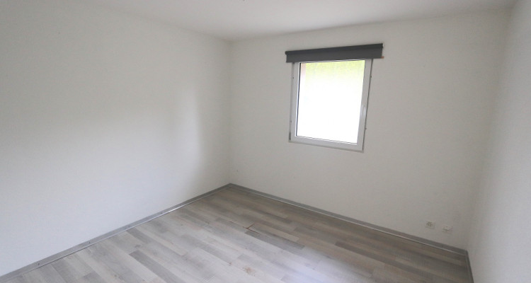 Villa individuelle de 3.5 pièces avec terrain de 3405 m2 en zone intermédiaire image 8