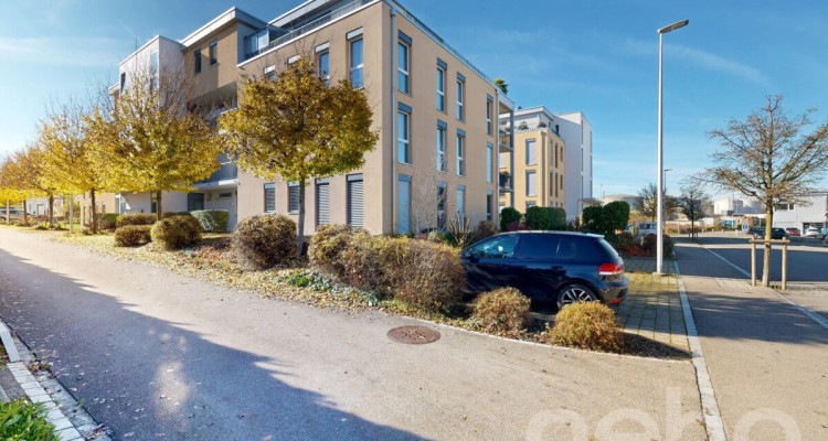 Stilvolle 3.5-Zimmer-Wohnung in Lengwil image 1