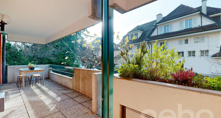 Situation idéale, quartier calme et à deux pas du centre de Chailly image 3