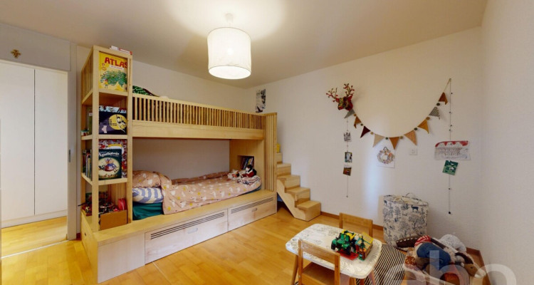 Situation idéale, quartier calme et à deux pas du centre de Chailly image 12