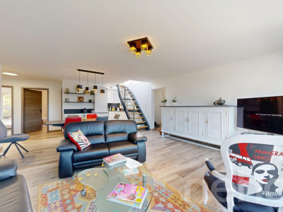 Élégant 4,5 pièces, lumière et vue époustouflante image 4