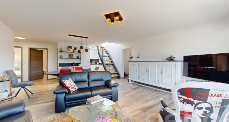 Élégant 4,5 pièces, lumière et vue époustouflante image 4