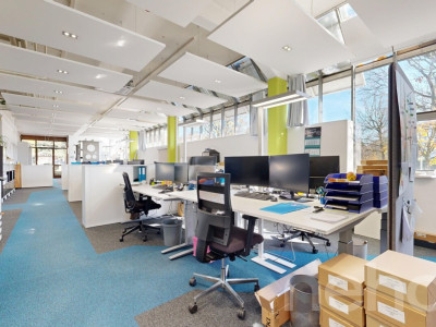 Renditeobjekt mit 5 Wohnungen, Büro- und Lagerflächen in Mellingen image 9