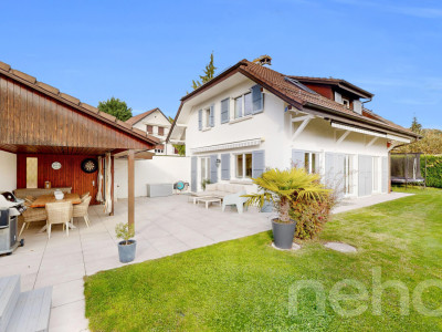 Magnifique maison individuelle de 4,5 pces au calme à Pully image 2