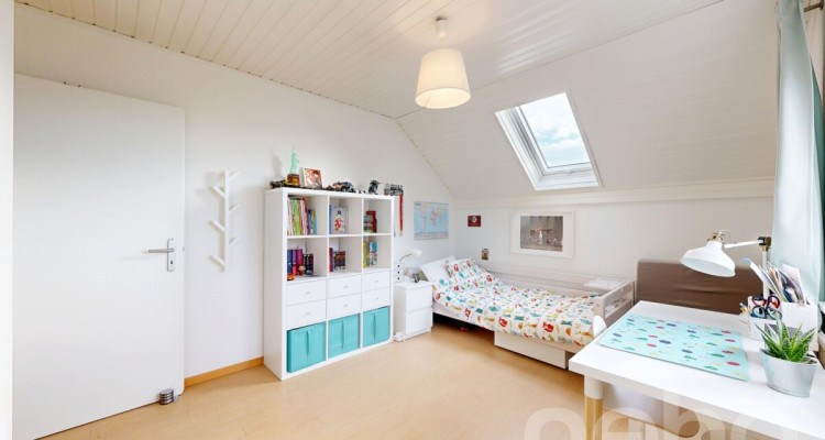 Magnifique maison individuelle de 4,5 pces au calme à Pully image 11