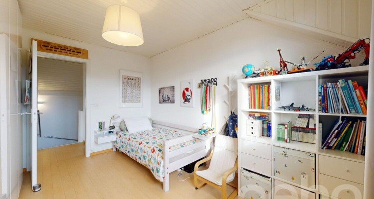 Magnifique maison individuelle de 4,5 pces au calme à Pully image 12