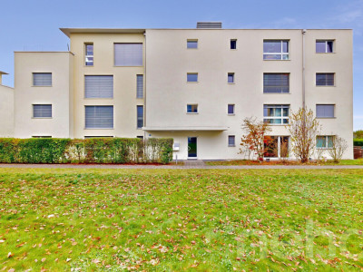 Traumhafte 6.5-Zimmer-Attikawohnung mit Blick auf Schloss Lenzburg image 1