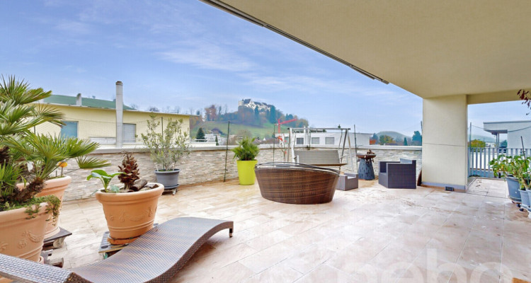 Traumhafte 6.5-Zimmer-Attikawohnung mit Blick auf Schloss Lenzburg image 10