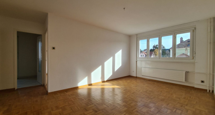 Appartement de 3 pièces au 7e étage image 2