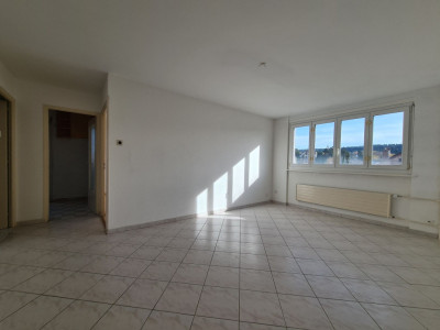 Appartement de 3 pièces au 9e étage image 1