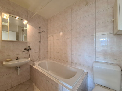 Appartement de 3 pièces au 10e étage image 7