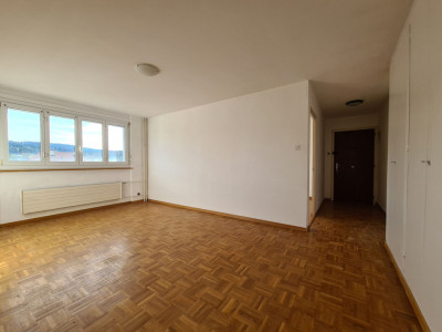 Appartement de 3 pièces au 11e étage image 2