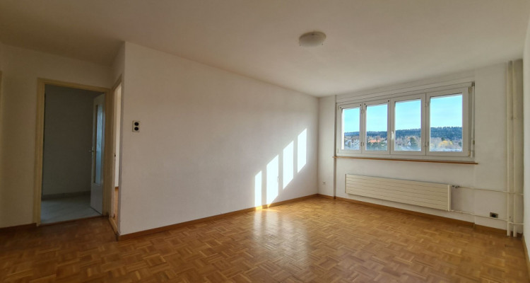 Appartement de 3 pièces au 11e étage image 1