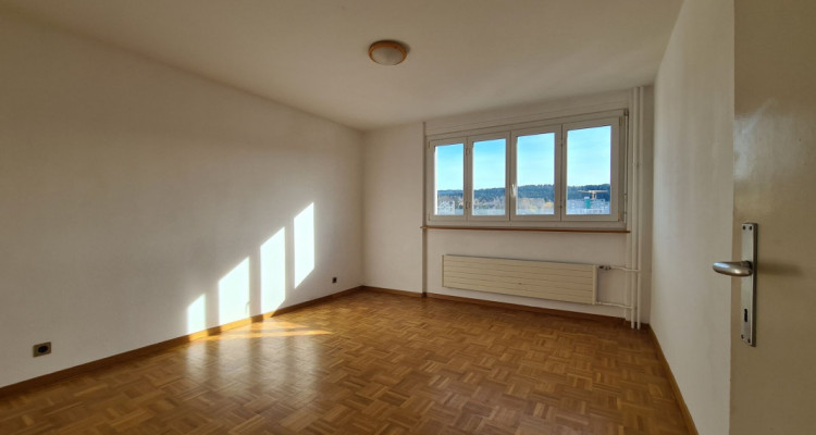 Appartement de 3 pièces au 11e étage image 3