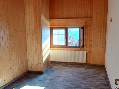 A VENDRE : Maison villageoise mitoyenne 6.5 pces en duplex image 3