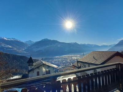 A VENDRE : Maison villageoise mitoyenne 6.5 pces en duplex image 1