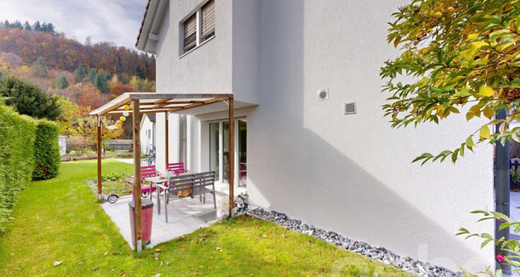 Gepflegtes Eckreihenhaus mit Garten, Garage und modernem Komfort image 3