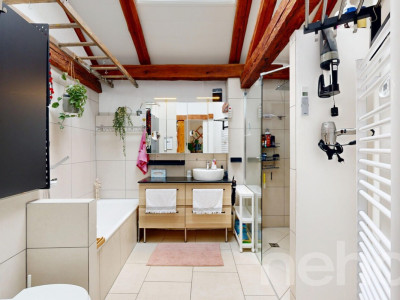 Maison individuelle de 4 pièces et grands espaces extérieurs - Boverni image 10