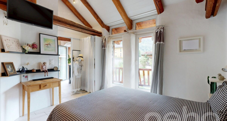 Maison individuelle de 4 pièces et grands espaces extérieurs - Boverni image 9