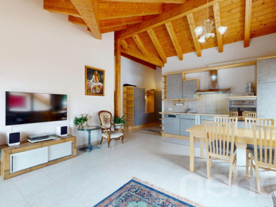 Dachwohnung mit Aussicht & Komfort image 4