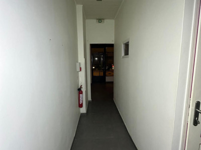 Local commercial situé a Annemasse image 4