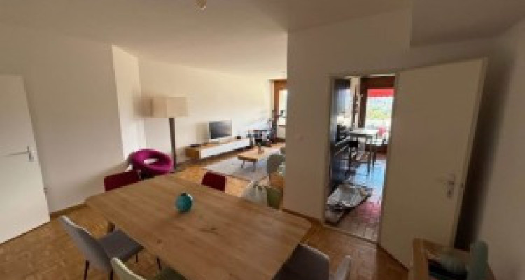 Appartement 4 pièces situé aux Grand Lancy image 1