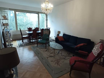 Bel appartement de 3 pièces avec balcon et à côté du lac à Genève  image 2