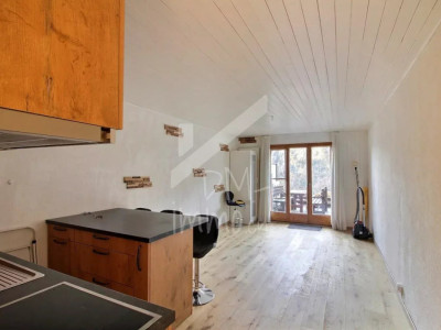 Studio rénové avec Balcon image 2