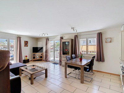 Bel appartement 3,5 p, grande terrasse, centre Fully image 1