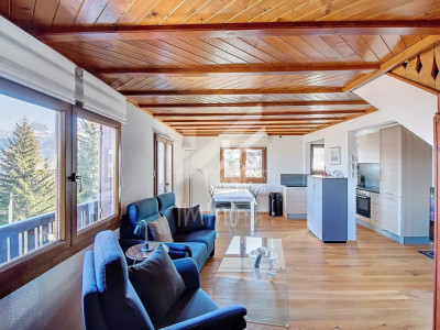 Magnifique chalet rénové avec studio - Vente aux étrangers possible image 1