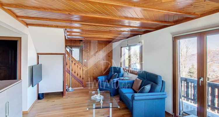 Magnifique chalet rénové avec studio - Vente aux étrangers possible image 2