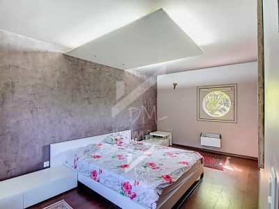 Villa darchitecte de 200 m2, superbe vue lac image 6