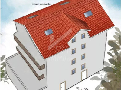 Immeuble à rénover - 6 appartements 3 commerces image 2