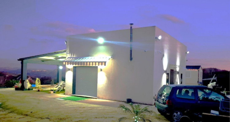 VILLA NEUVE AVEC VUE PANORAMIQUE SUR LES COLLINES ET LES PLANTATIONS DOLIVIERS image 1