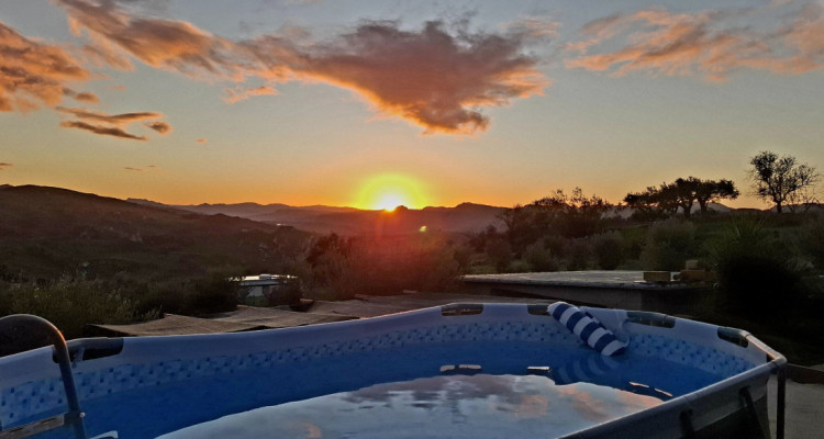 VILLA NEUVE AVEC VUE PANORAMIQUE SUR LES COLLINES ET LES PLANTATIONS DOLIVIERS image 6