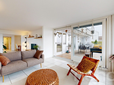 Helle, grosszügige Terrassenwohnung mit Alpensicht image 3