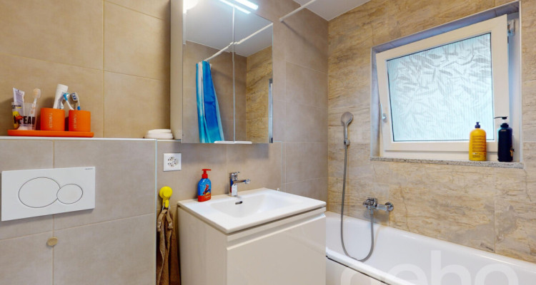 Charmant 3.5 pièces avec grande terrasse dans résidence récente image 12