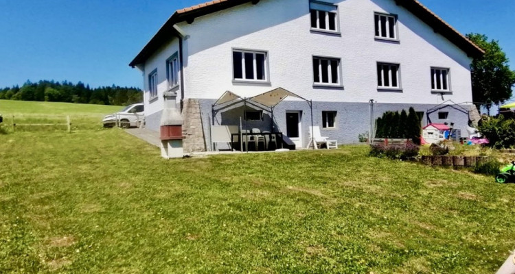 A saisir, votre maison de 2 appartements pour moins de 1700.-/mois* image 2