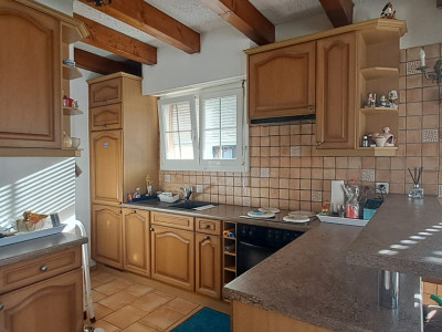 A VENDRE : Au cœur du beau village de Bramois, maison de 4.5 pièces en duplex. image 3