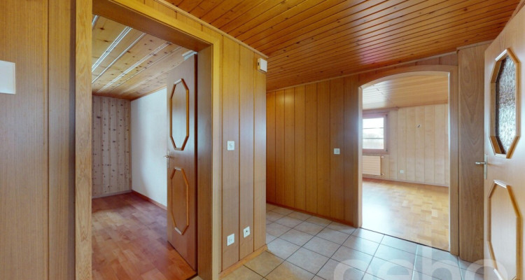 Charmant chalet avec grande parcelle et joli potentiel image 9