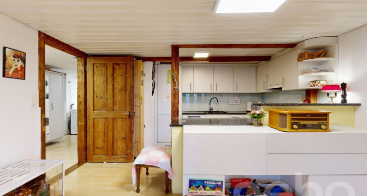 4.5-Zimmer-Wohnung mit Chalet Flair image 4